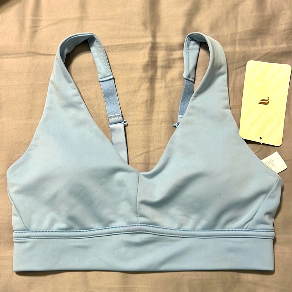 Fabletics Sports Bra. Size Small. New with Tags